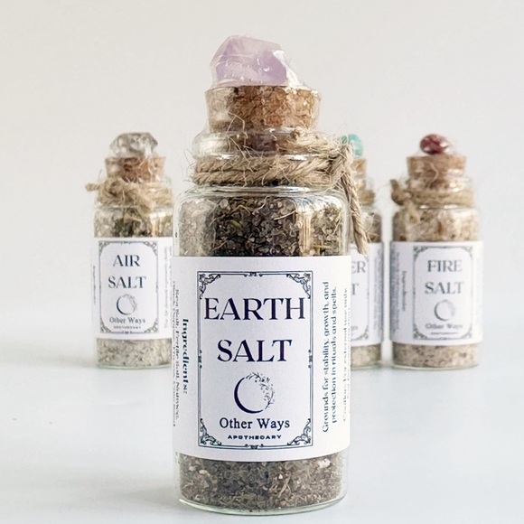 Set of 4 Ritual Elemental Salts - 25 mL Bottles with Crystals - Picture 3 of 5
